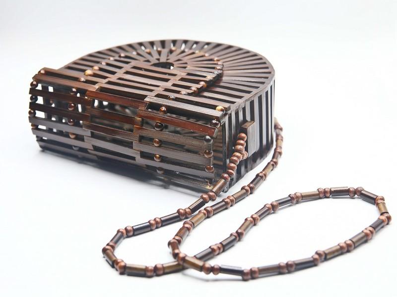 Sac200112 6